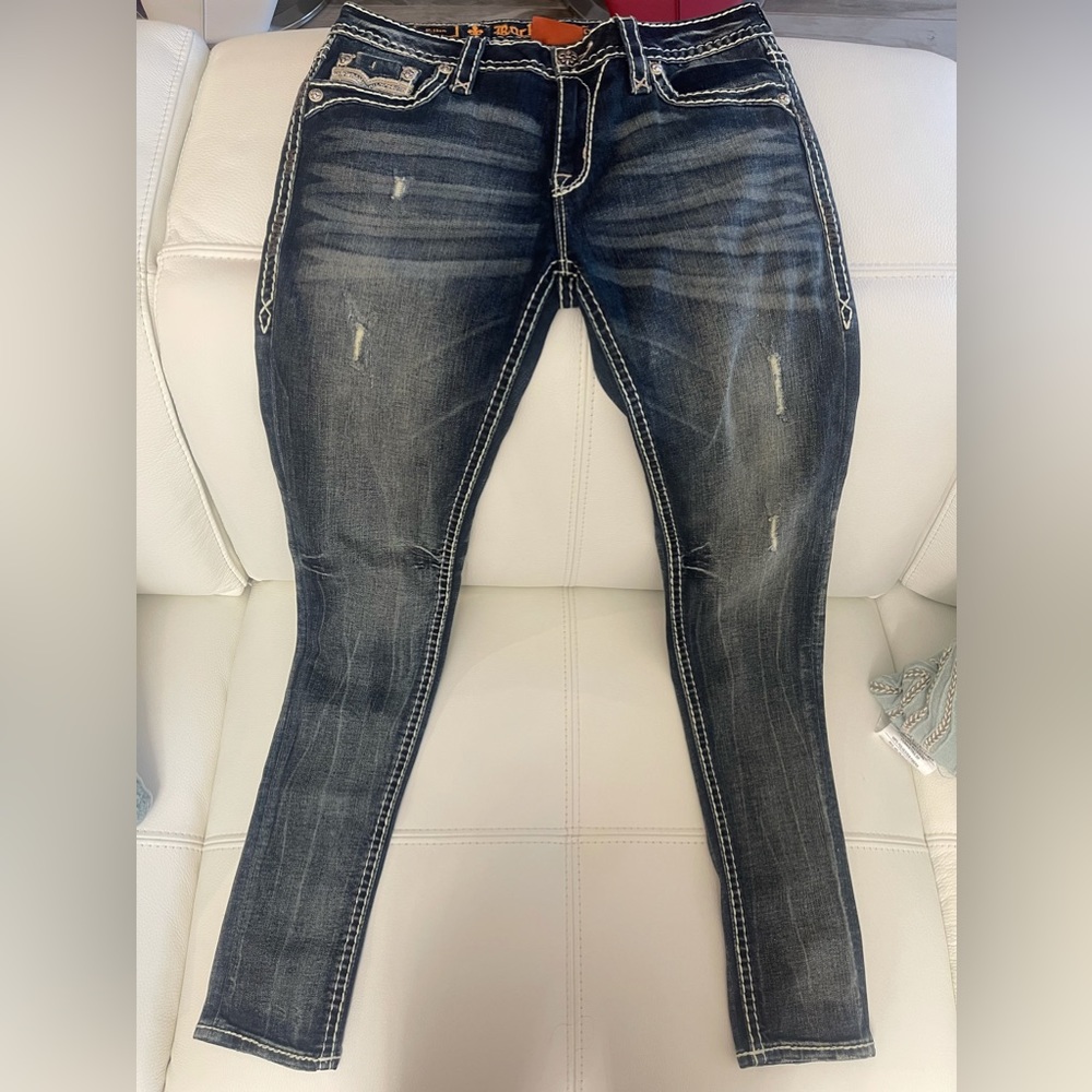 BUCKLE Dark Wash Skinny Jeans